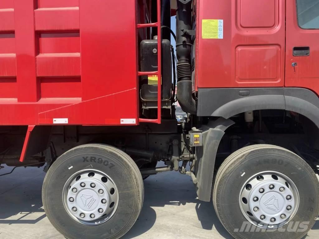 Howo 371 8x4 Bañeras basculantes usadas