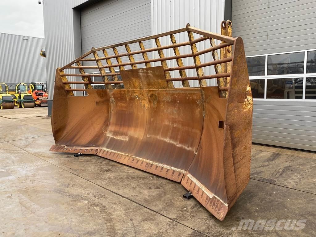 CAT D9U Blade Cuchillas