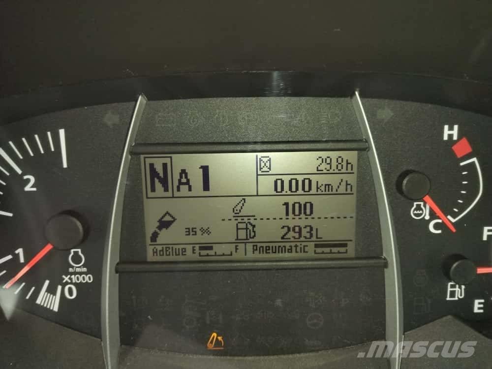 Kubota M 7173 Tractores