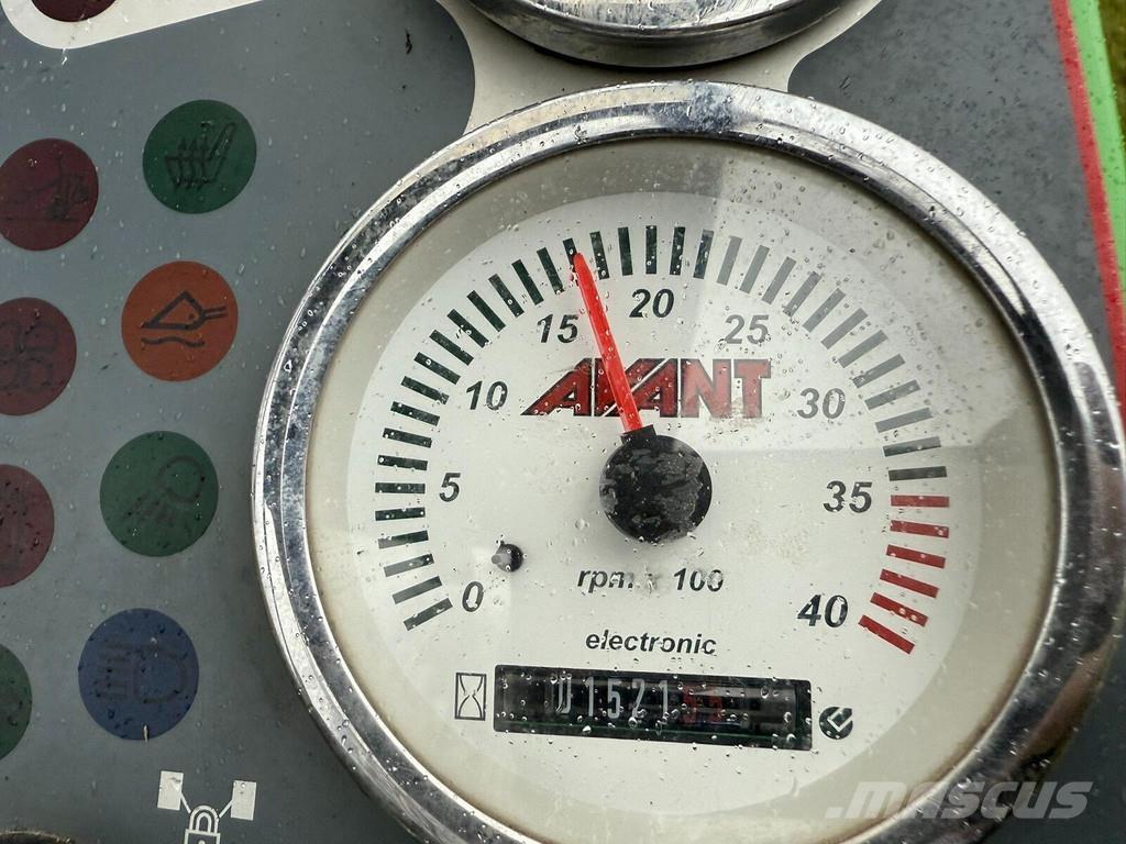 Avant 635 Cargadoras sobre ruedas