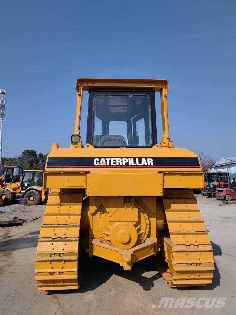 CAT D 6 R Niveladoras