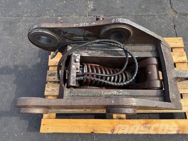 Liebherr R 906 LC Conectores rápidos