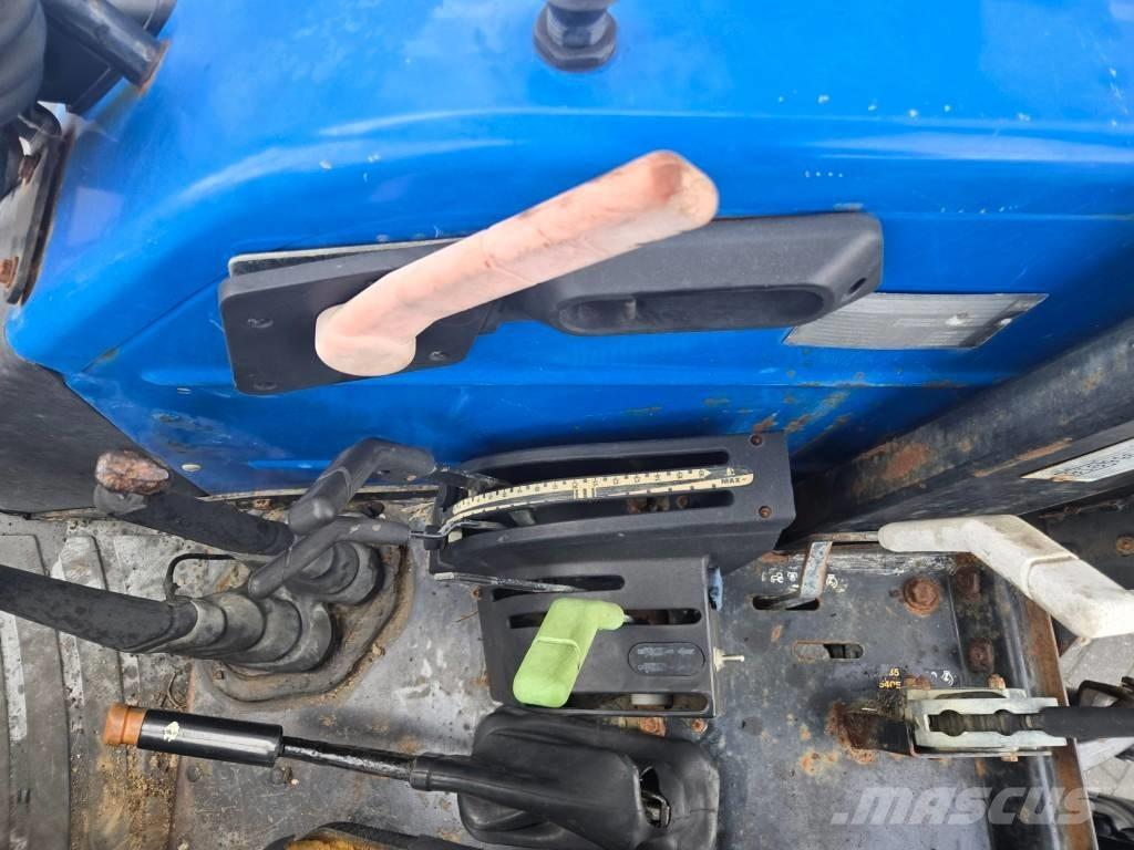 New Holland TL 90 A Tractores