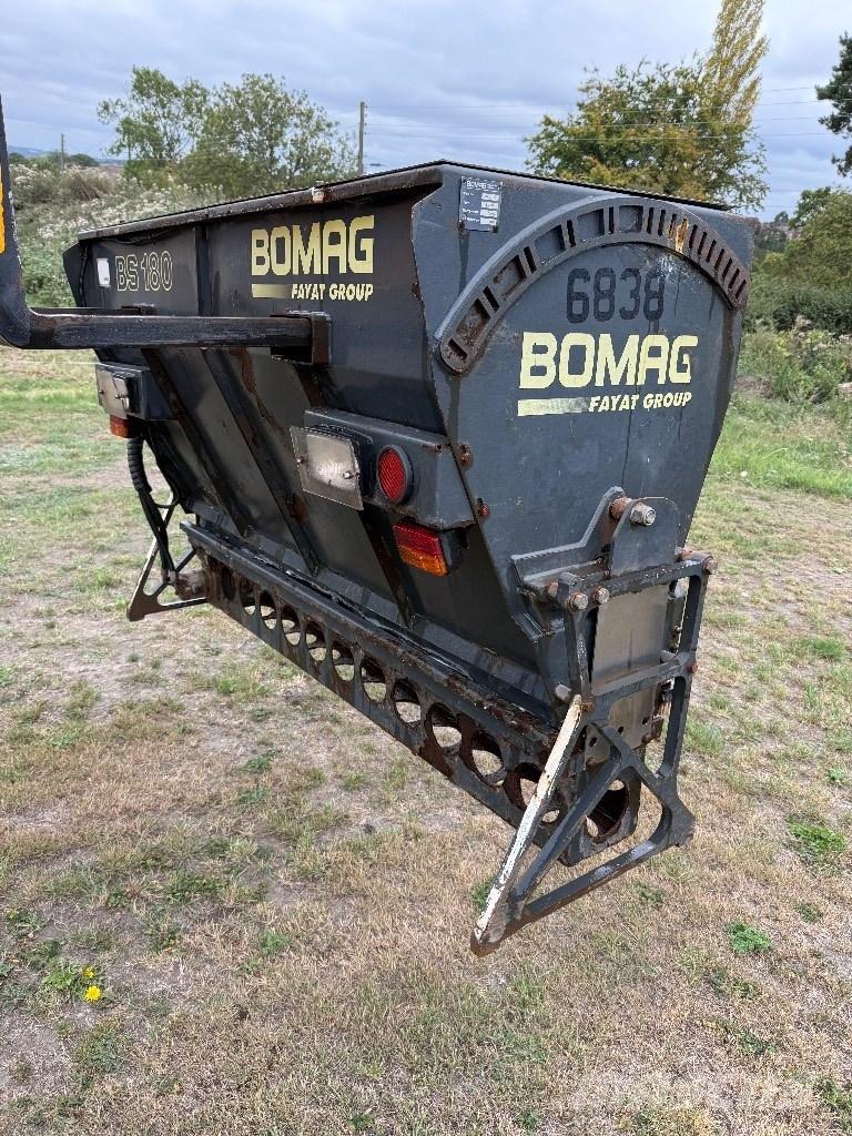 Bomag BS 180 Rodillos de doble tambor