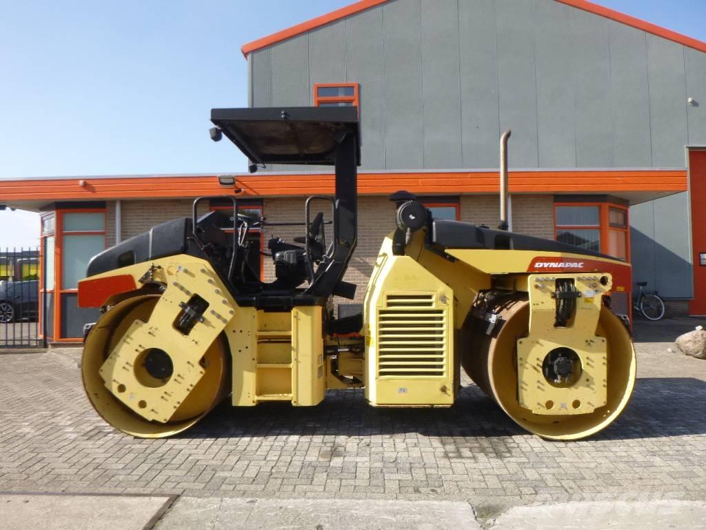 Dynapac CC432V Compactadoras de suelo
