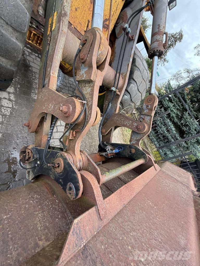 Volvo L 120 Cargadoras sobre ruedas