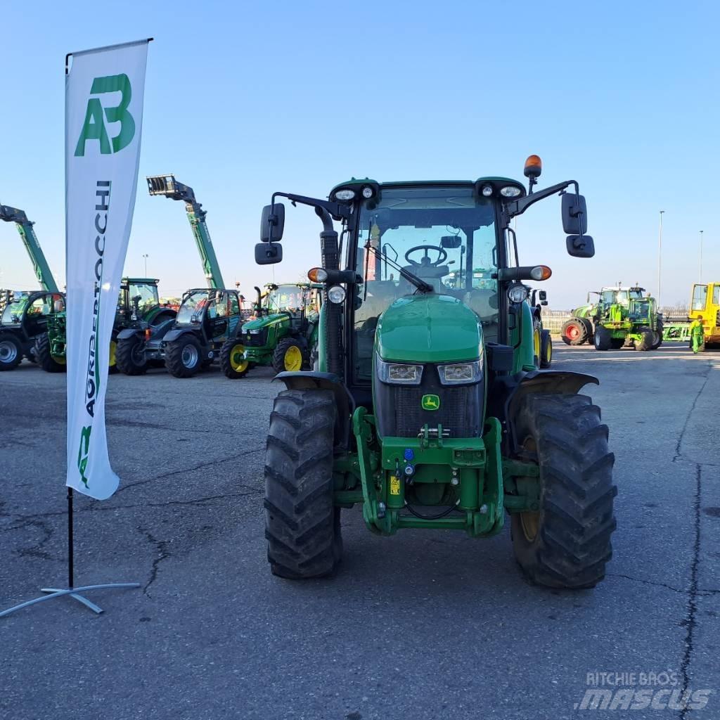 John Deere 5125R Tractores