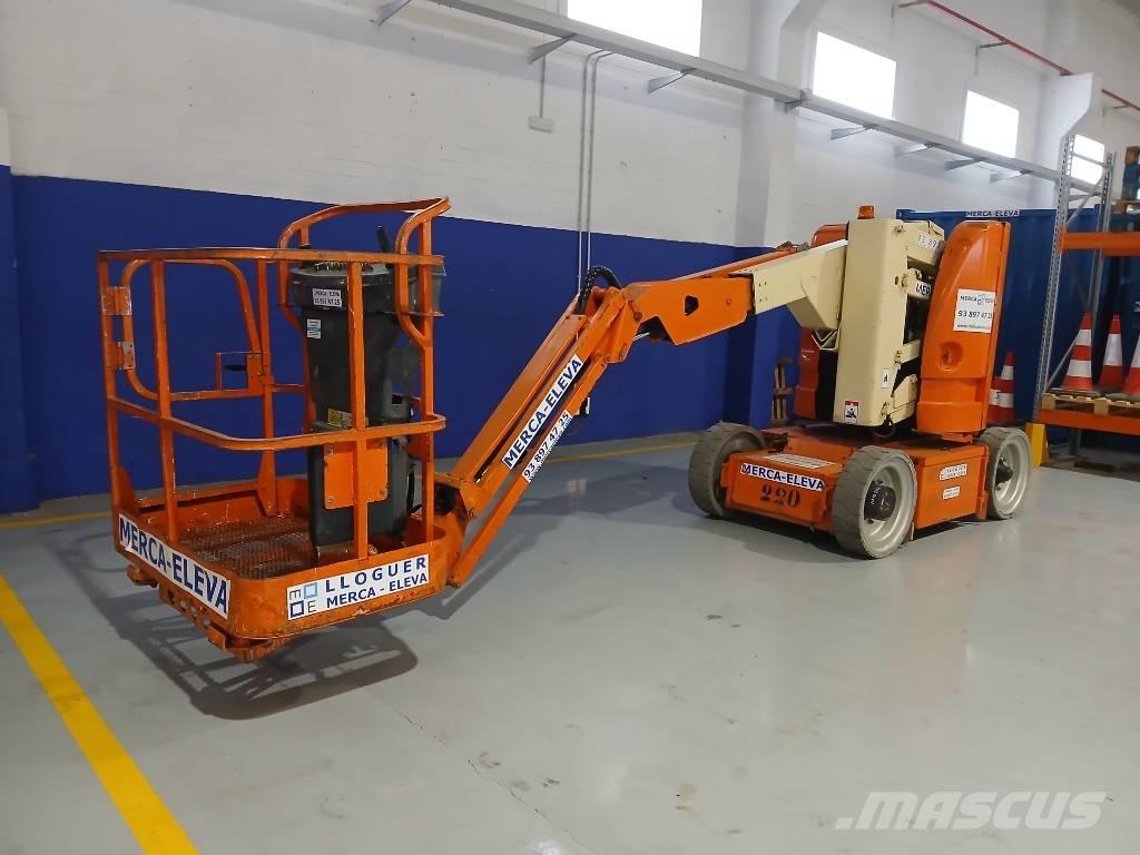 JLG E 300 AJ Plataformas con brazo de elevación manual