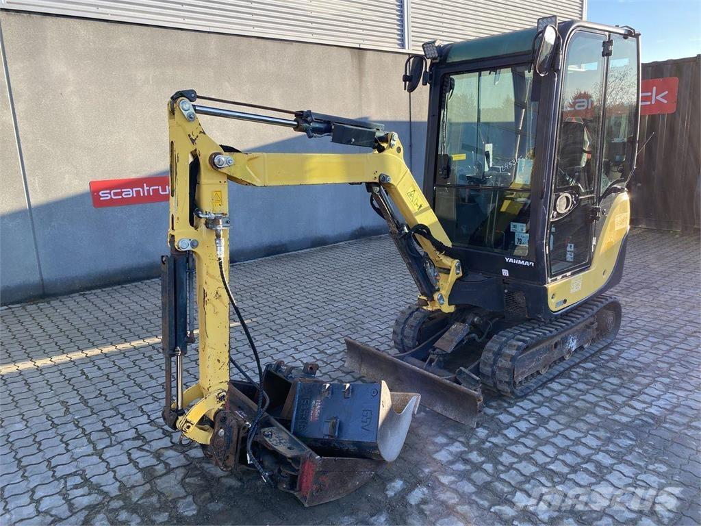 Yanmar SV18 Excavadoras de ruedas
