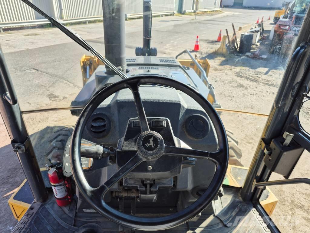 John Deere 310 L Retrocargadoras