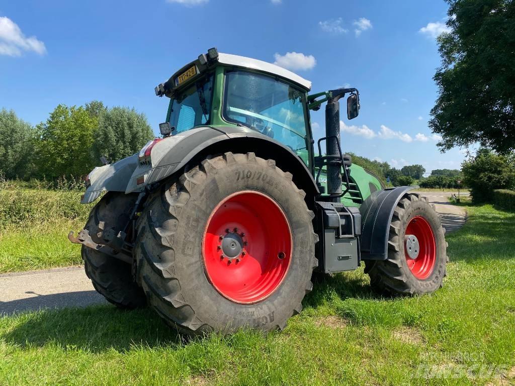 Fendt 933 Vario Tractores