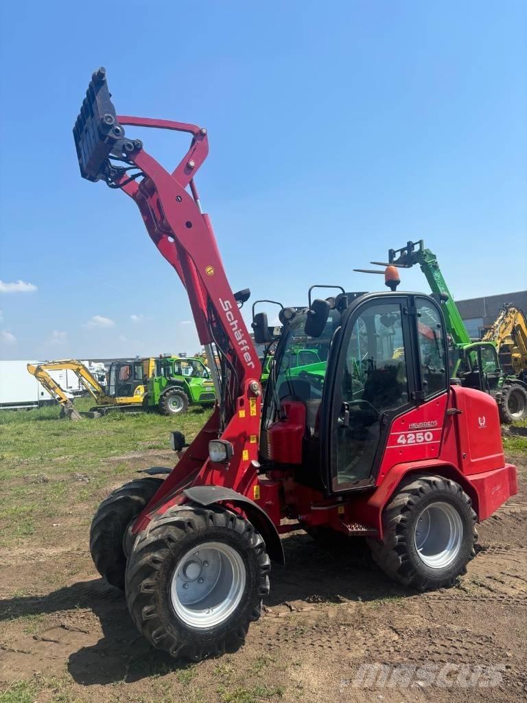 Schäffer 4250 Minicargadoras