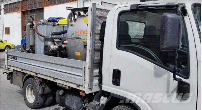 Isuzu N 1R 87A Camiones con caja de remolque