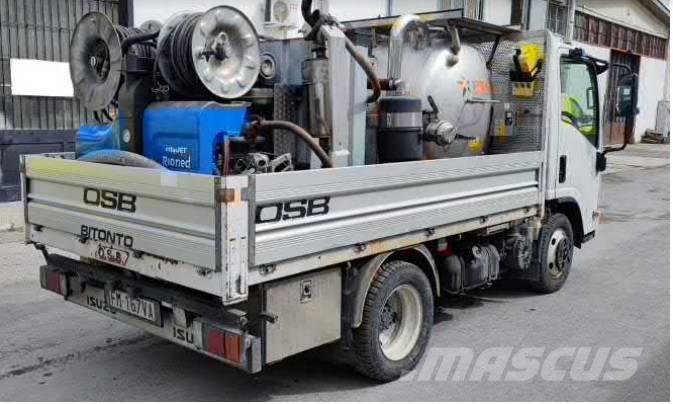 Isuzu N 1R 87A Camiones con caja de remolque