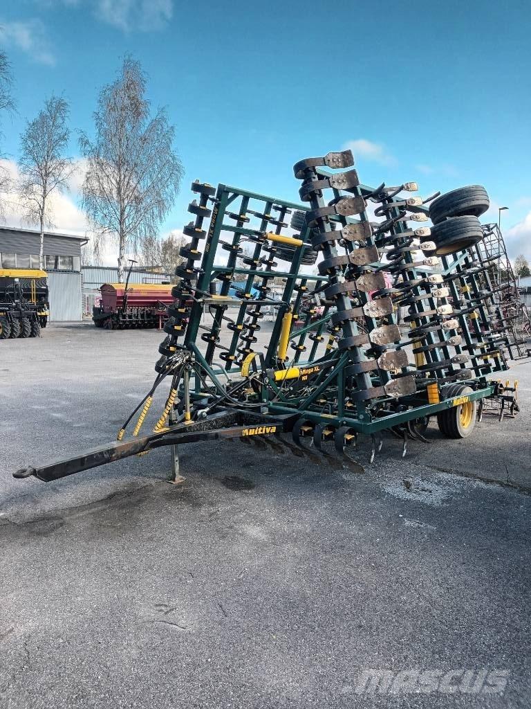 Multiva Mega XL 700 Gradas