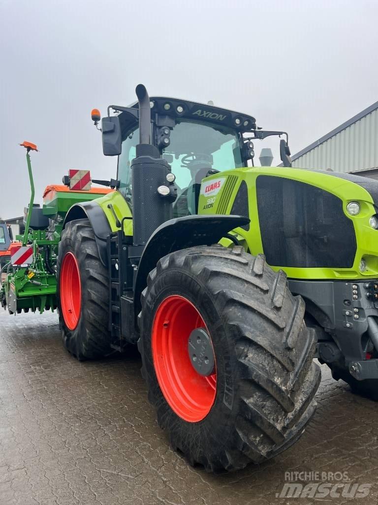 CLAAS Axion 930 Tractores