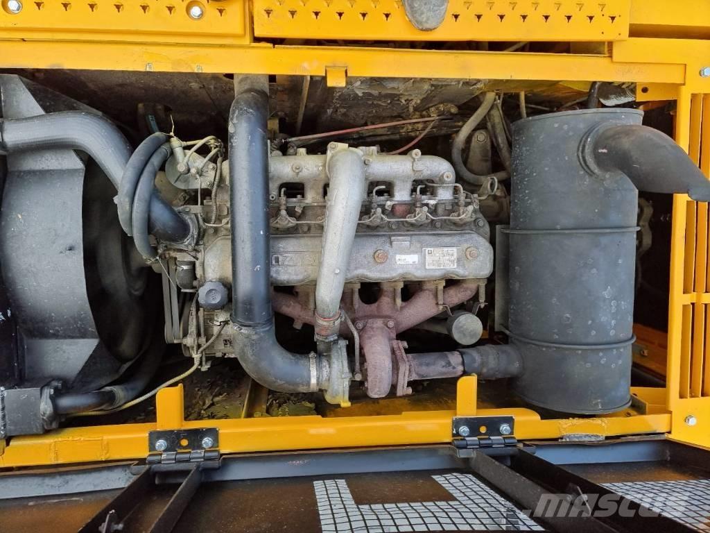 JCB JS 220 LC Excavadoras sobre orugas