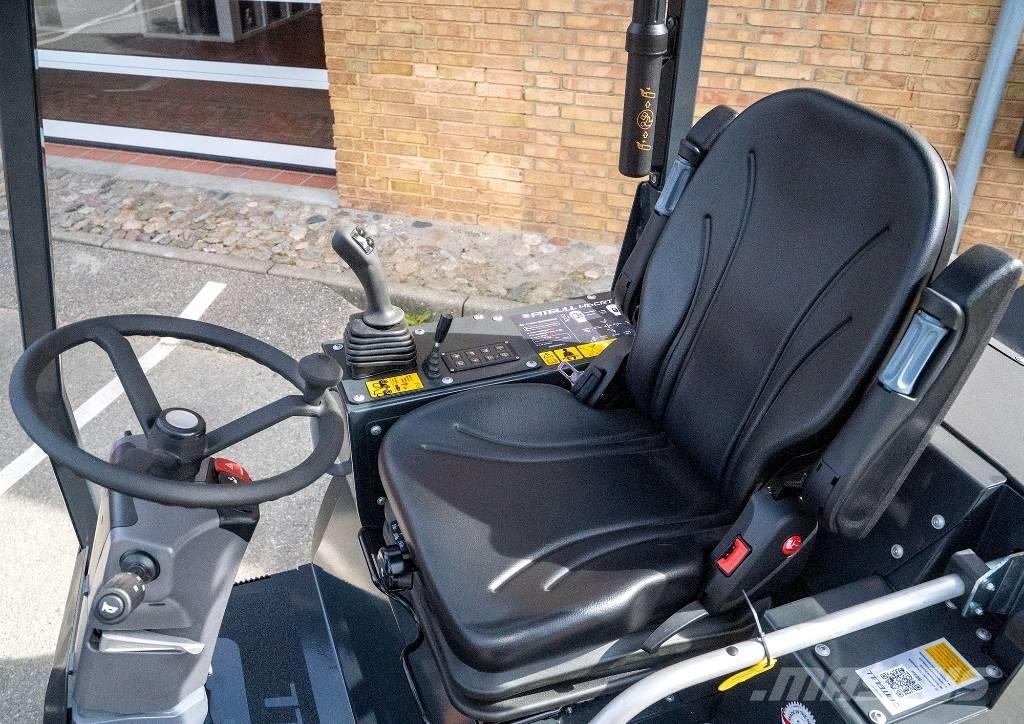 Pitbull X28-45CRT Minicargadoras