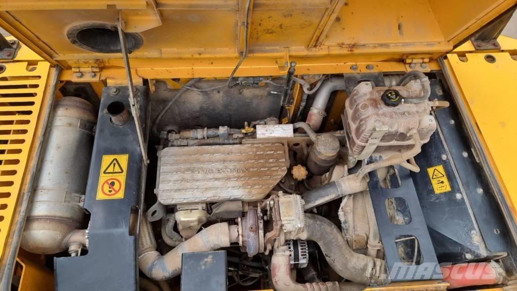 JCB JS 220 LC Excavadoras sobre orugas