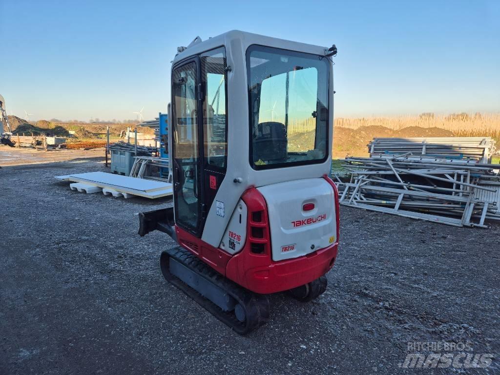 Takeuchi TB 216 Miniexcavadoras