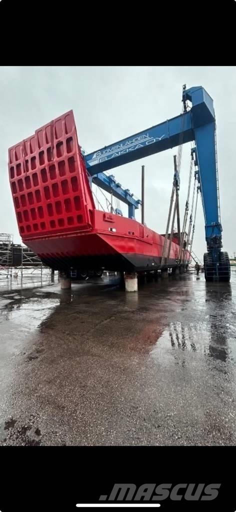  Cargo Ship Ganador Barcos / barcazas de carga