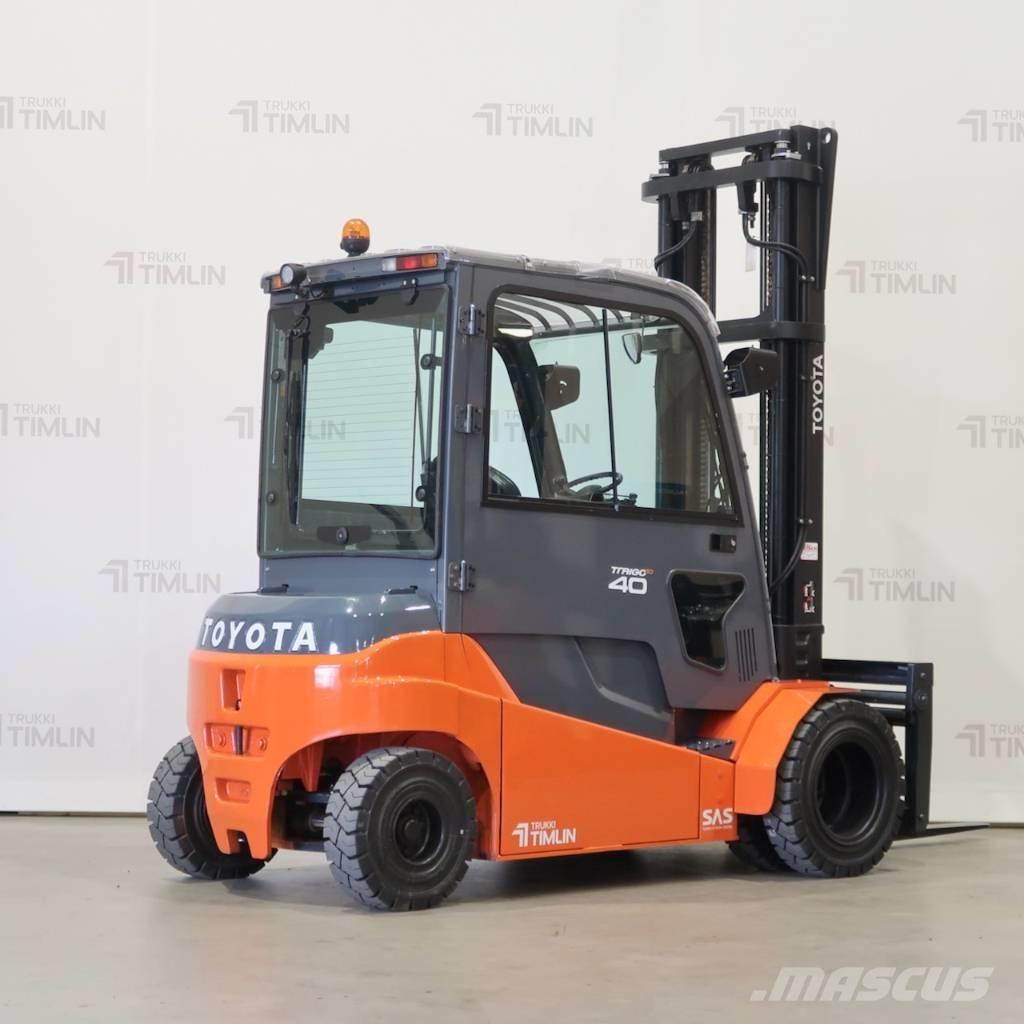 Toyota 8FBMT40 Carretillas de horquilla eléctrica
