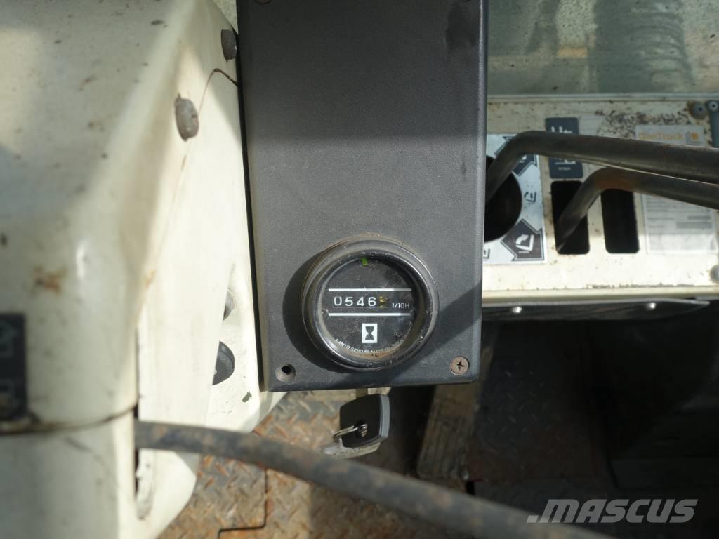 Nissan EGH02 A 30 U Camiones diesel