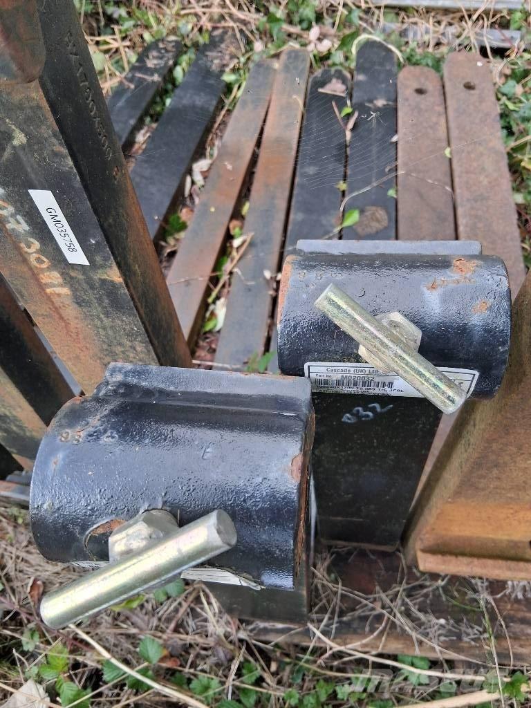 JCB Q FIT FORKS Otros accesorios para carga y excavación