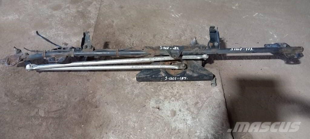 Scania 94 D.   1386567 Cabinas