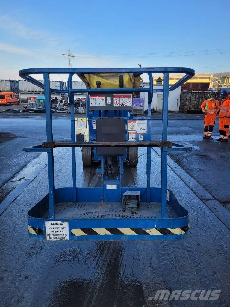 Haulotte HA 12 CJ+ Plataformas con brazo de elevación manual