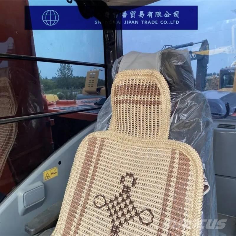 Hitachi ZX 210 Excavadoras sobre orugas