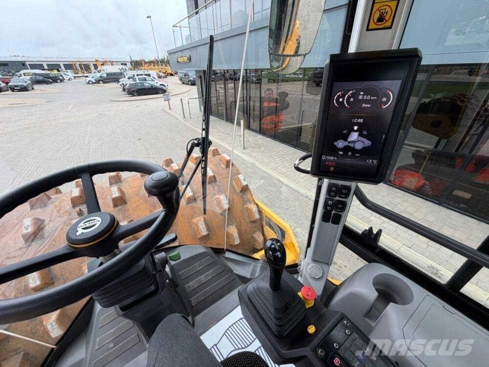 Volvo SD 135 B Rodillos de un solo tambor