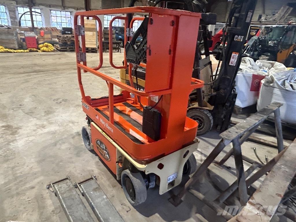 JLG 1230 ES Plataformas con jaula de elevación