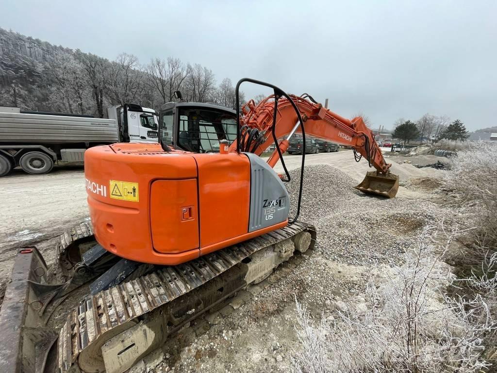 Hitachi ZX 135 US Excavadoras sobre orugas