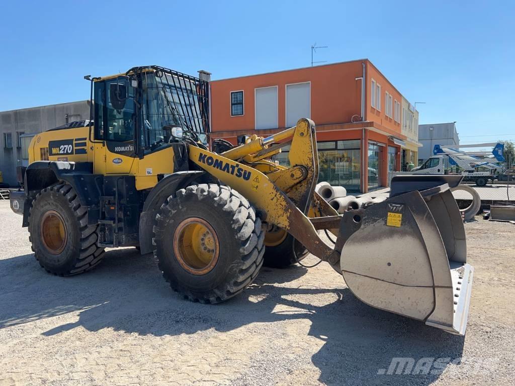 Komatsu WA 270-8 Cargadoras sobre ruedas