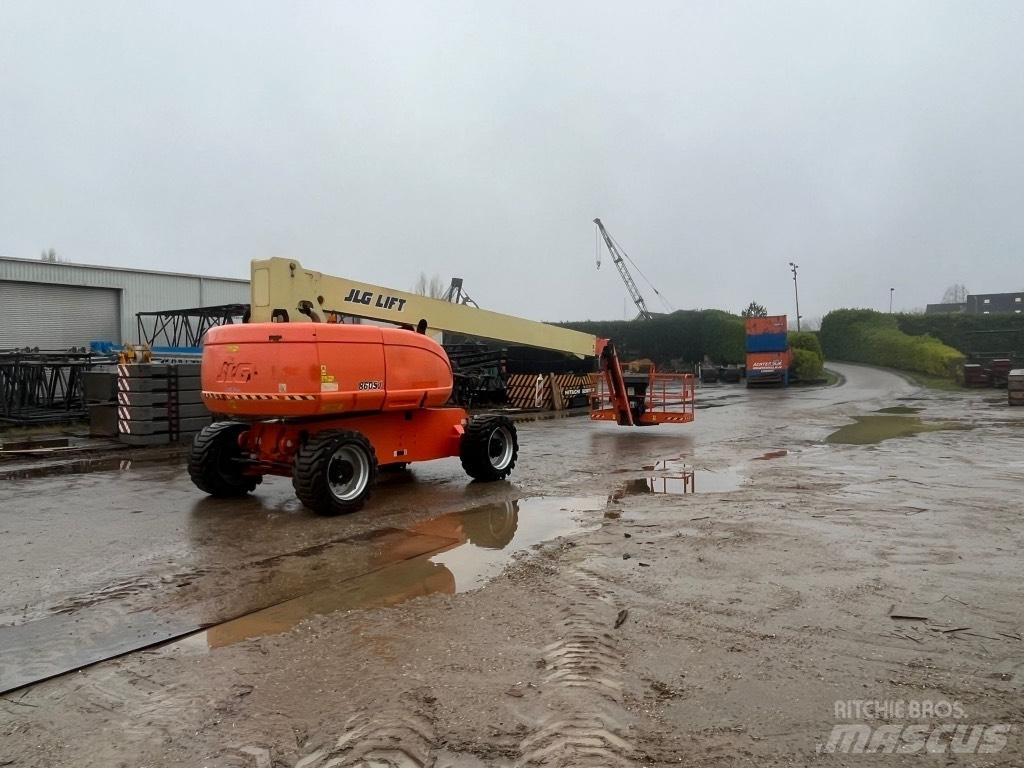 JLG 860 SJ Plataformas con brazo de elevación telescópico