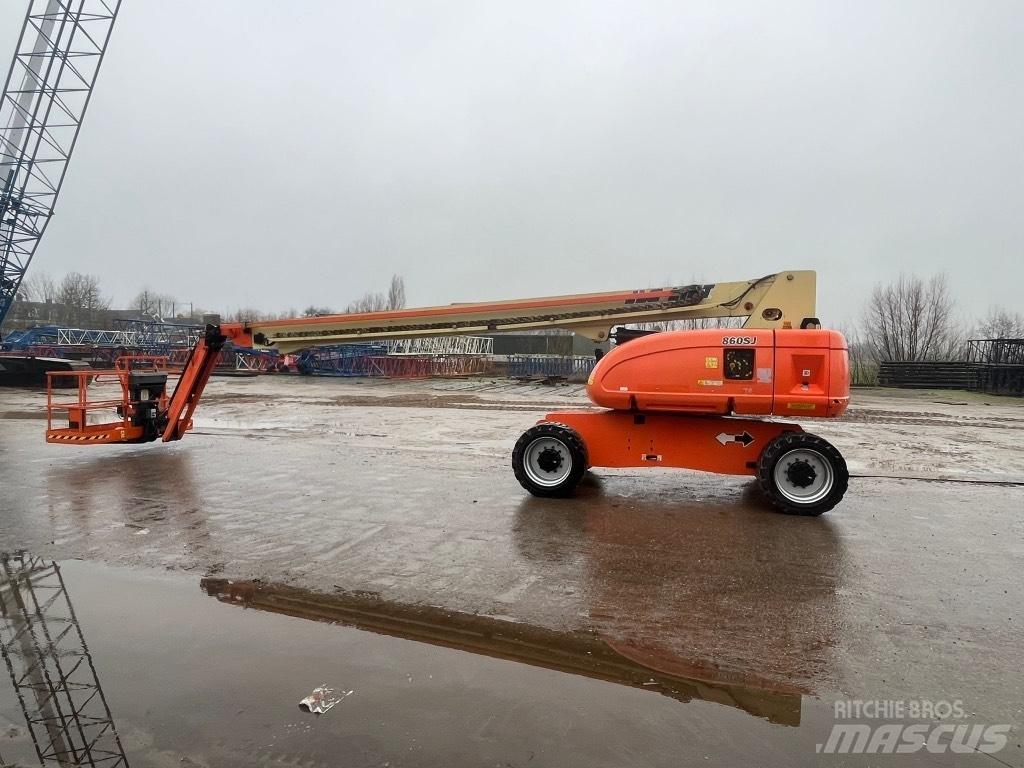 JLG 860 SJ Plataformas con brazo de elevación telescópico