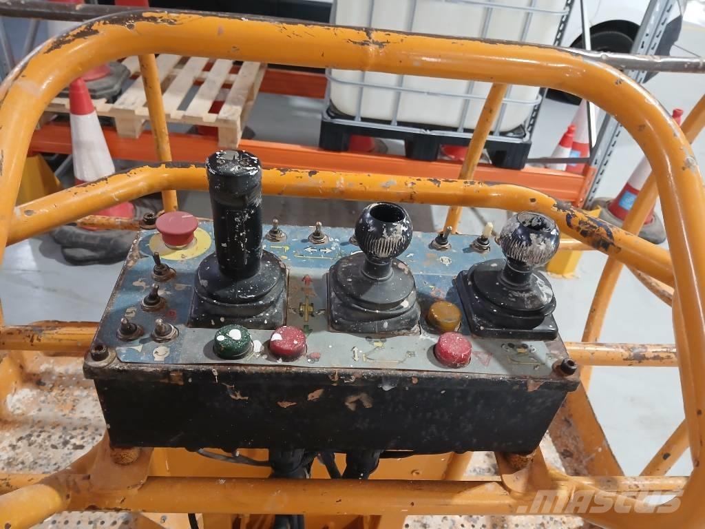 Haulotte HA 260 PX Plataformas con brazo de elevación manual