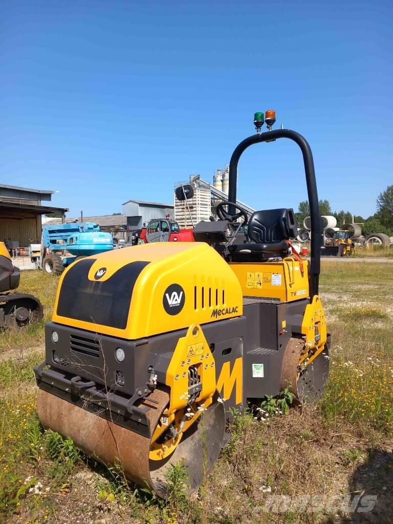 Mecalac TV1200 Pisones compactadores