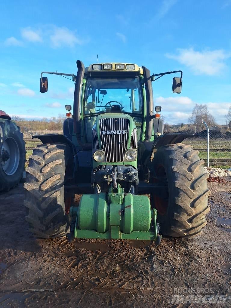 Fendt 716 Vario Tractores