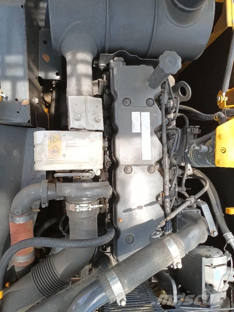 Komatsu PC 200-8 Excavadoras sobre orugas