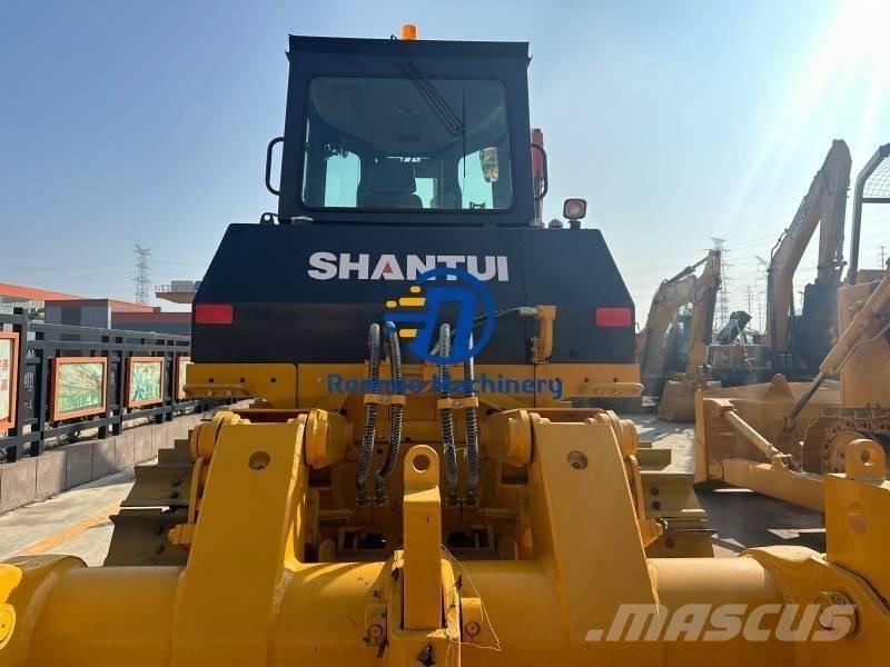 Shantui SD 22 Buldozer sobre oruga