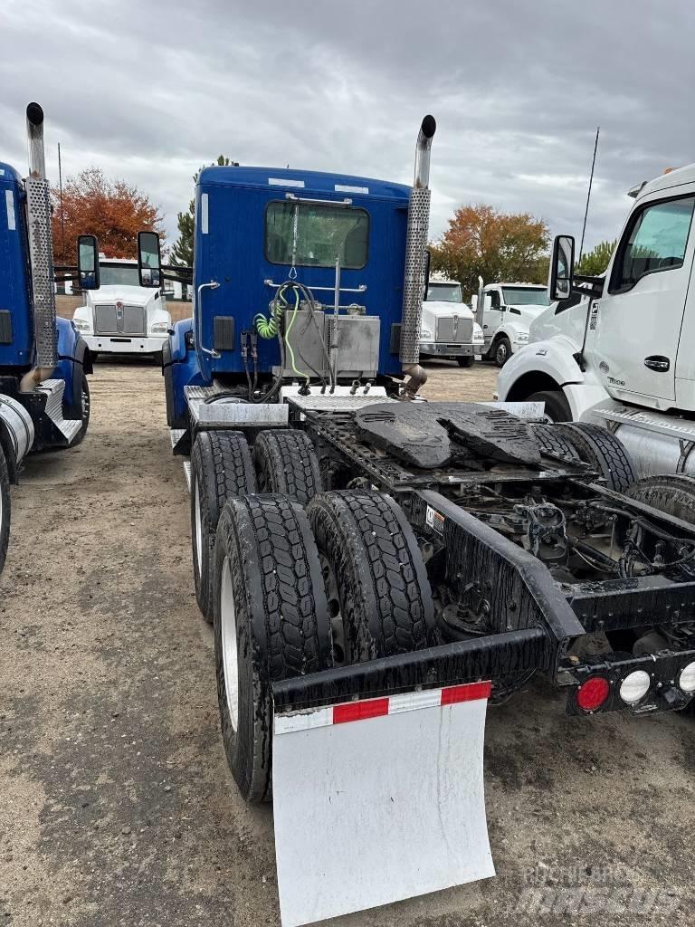 Kenworth T 880 Camiones tractor