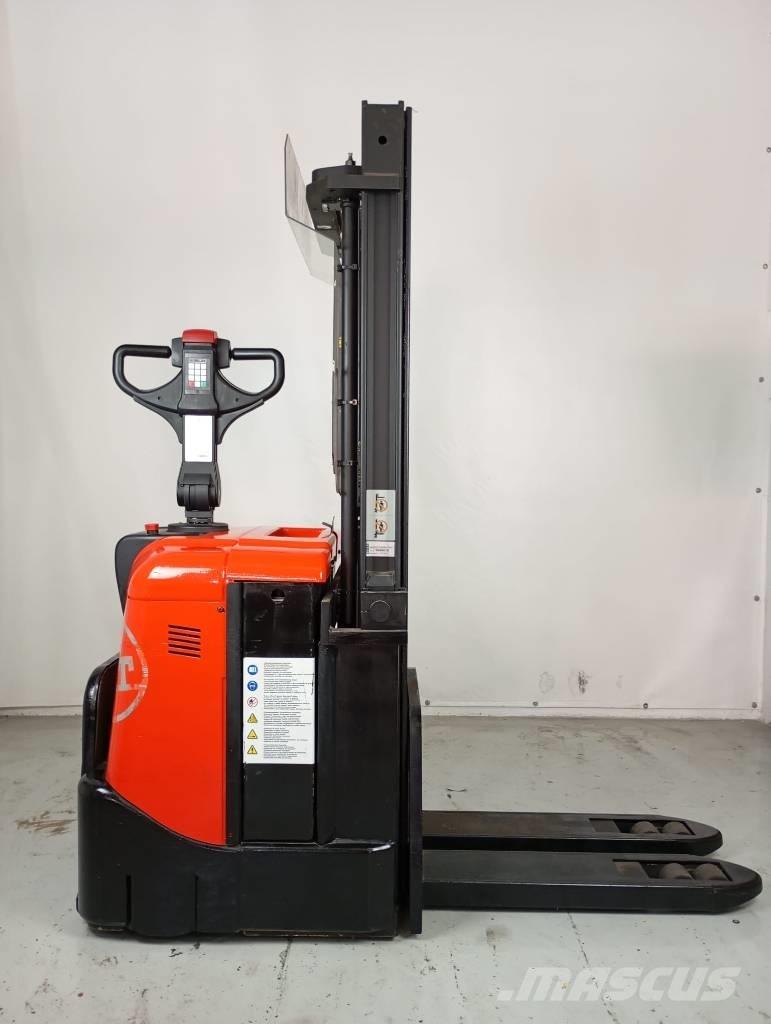 BT SPE 125 Apiladoras eléctricos