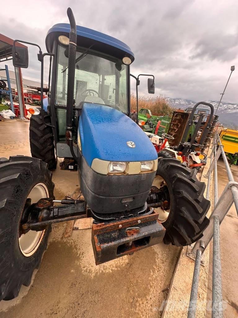 New Holland TD 5040 Tractores