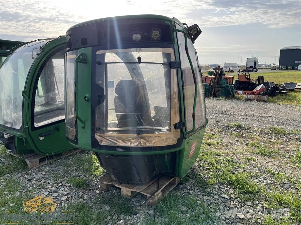 John Deere 1010E Cabina