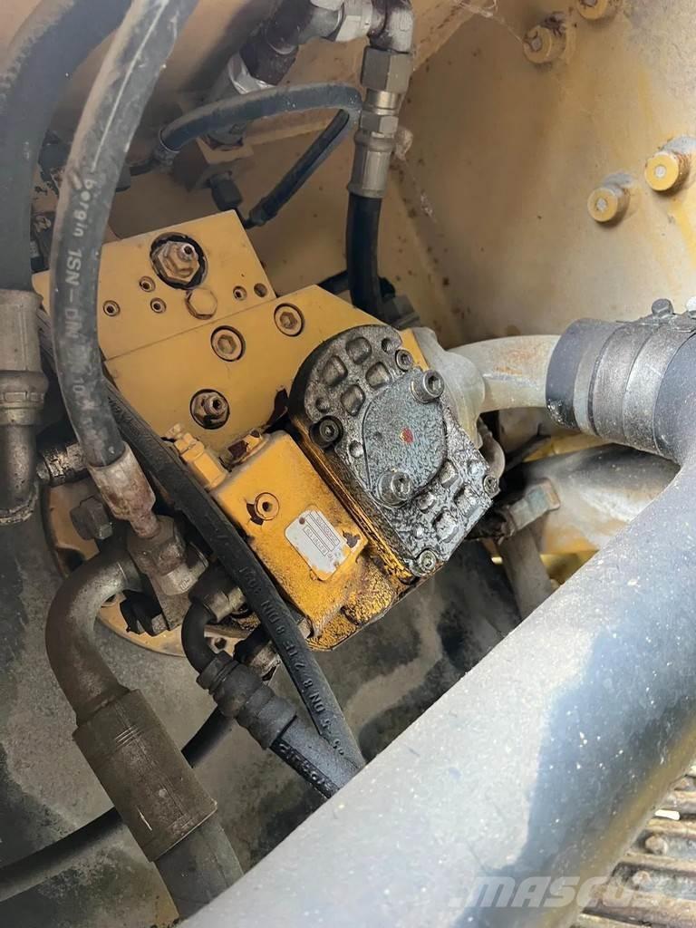 CAT 211B Excavadoras sobre orugas