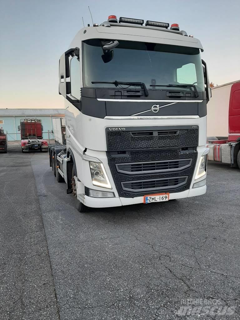 Volvo FH 13 Camiones con chasís y cabina