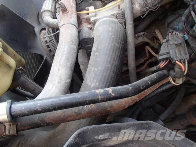 International 7400 Hojas y cuñas quitanieves