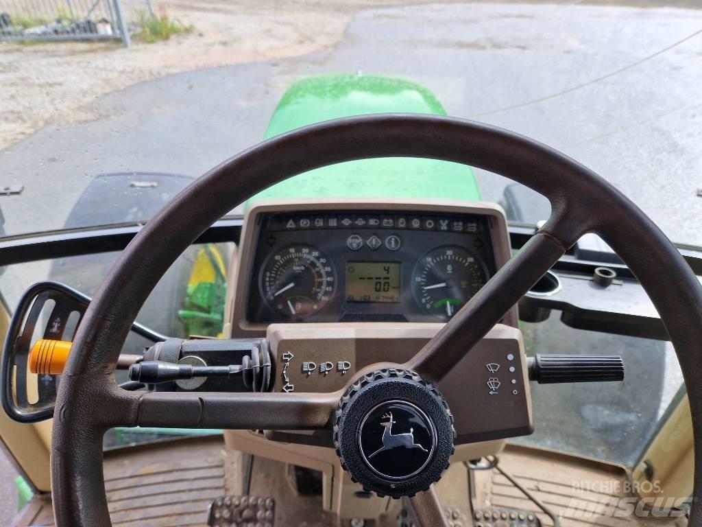 John Deere 6510 Tractores